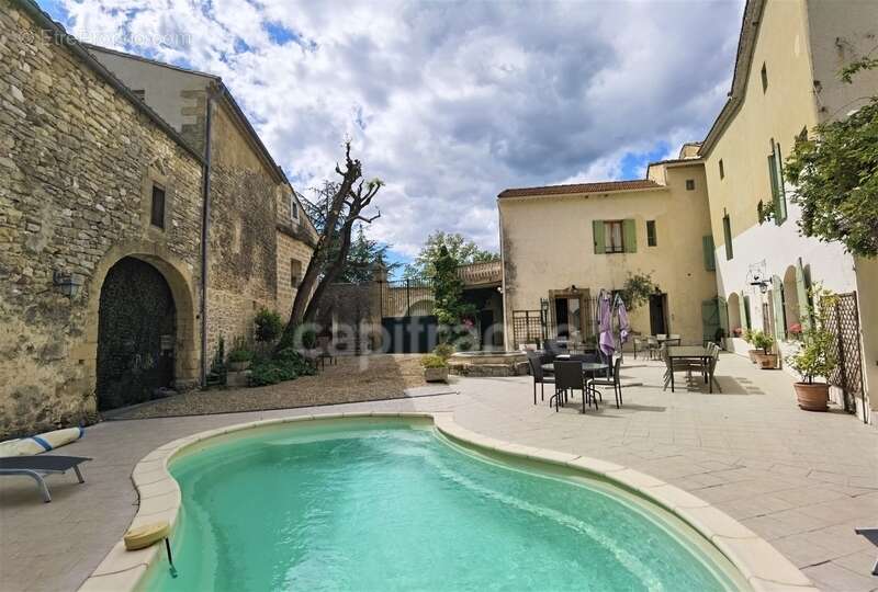 Dpt Gard (30), à vendre UZES propriete P14 de 548 m² - Terrain de 830,00 m² - photo 27