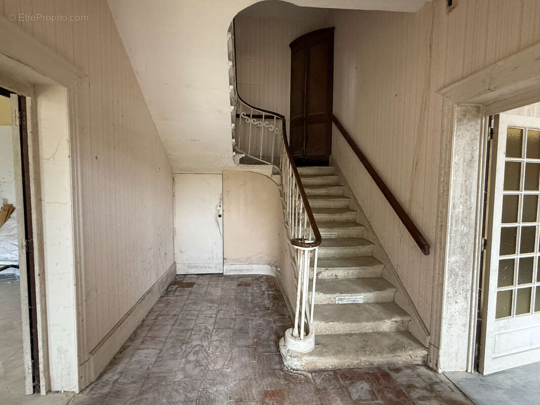 Maison à SAINT-EMILION