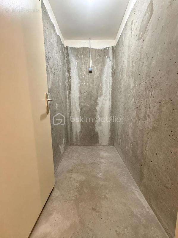 Appartement à SAINT-PIERRE-DU-PERRAY