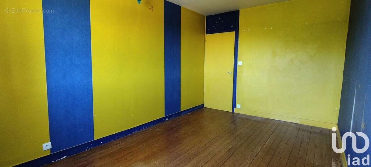 Photo 8 - Maison à NEUVICQ-LE-CHATEAU