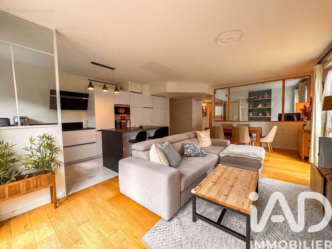 Photo 2 - Appartement à CLICHY