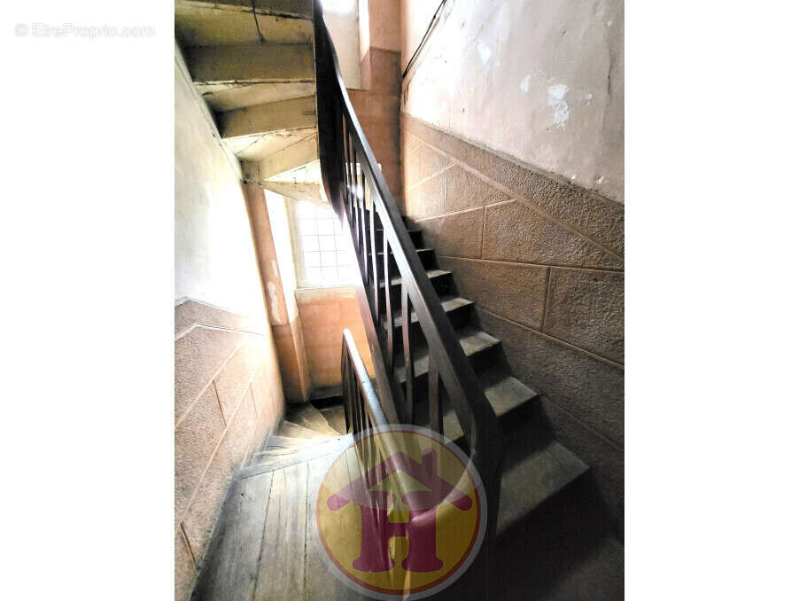 Appartement à SAINT-JUNIEN