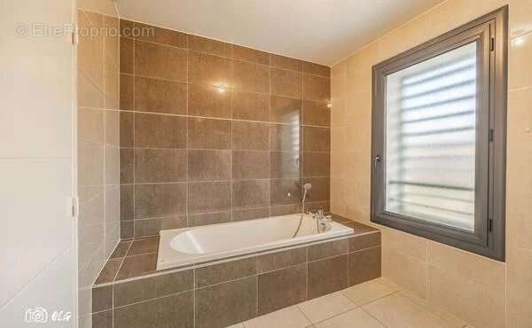 Maison à SAINT-GELY-DU-FESC