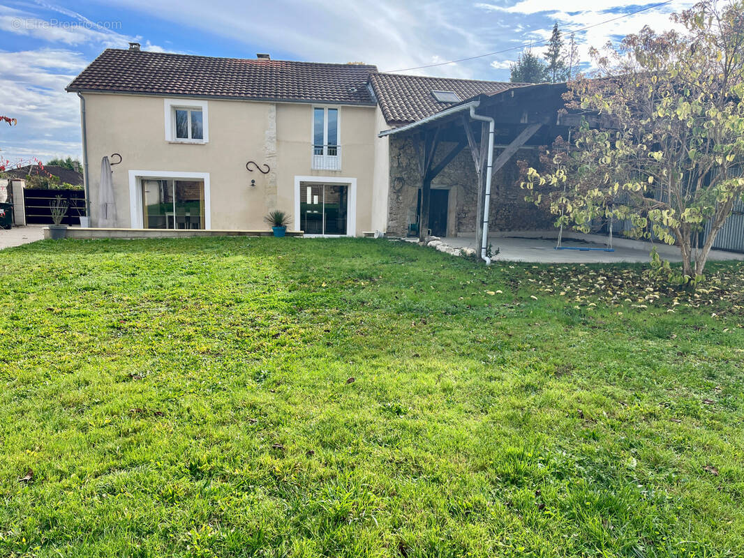 Maison à COULOUNIEIX-CHAMIERS