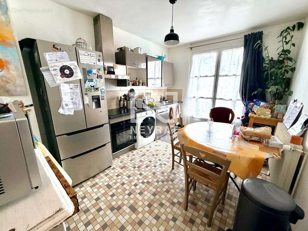 Appartement à CHAMPFORGEUIL