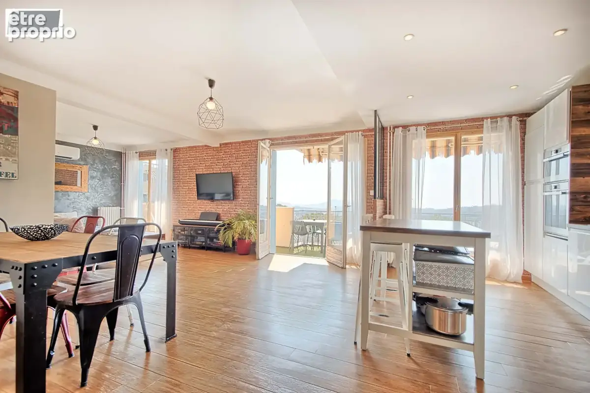 Toulon Faron   Agréable T4 vue mer  avec balcon, terrasse et parking sécurisé - photo 4