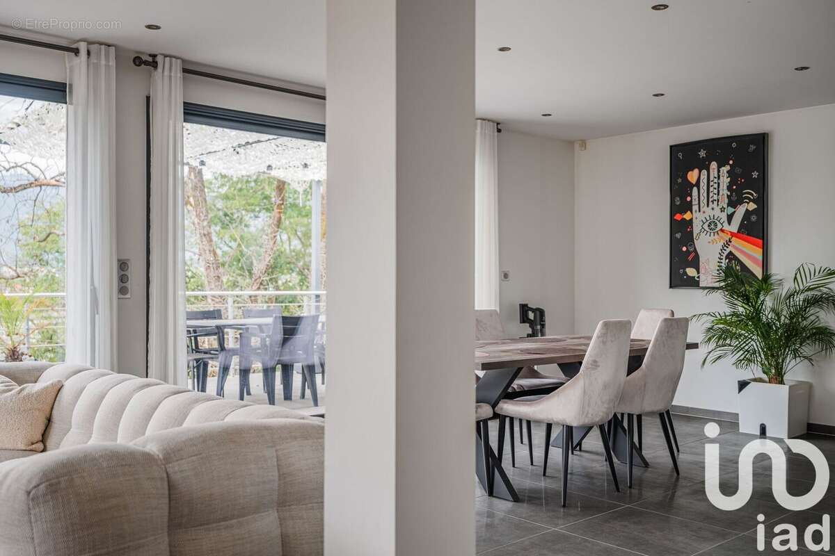 Photo 2 - Maison à EYBENS