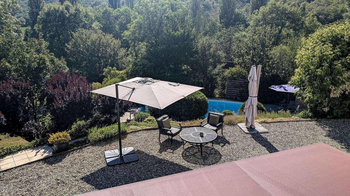 Superbe propriété avec piscine, Spa et vues panoramiques à proximité de Cahors - photo 14