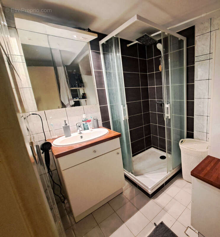 Appartement à SOUCIEU-EN-JARREST