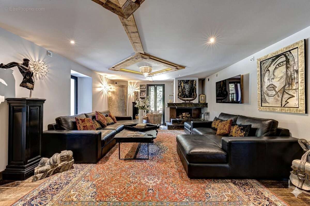 Maison à LES HOUCHES