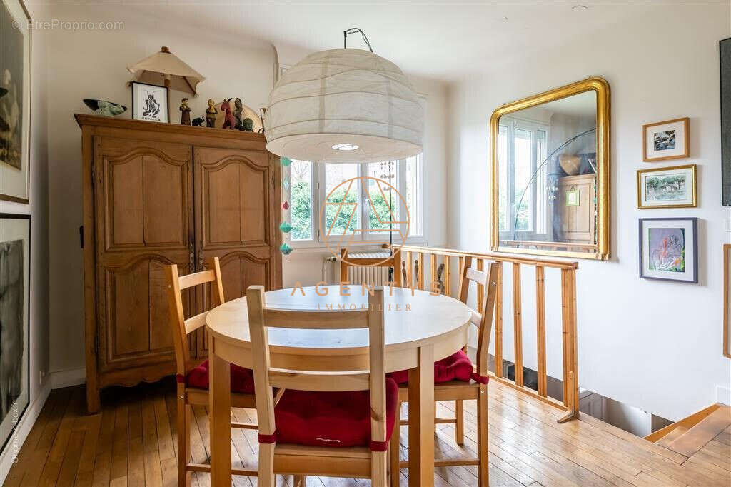 Maison à CHAMPIGNY-SUR-MARNE