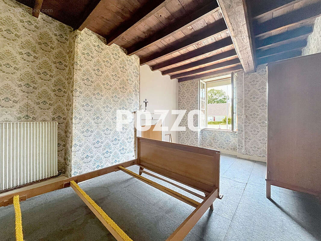 Maison à JUVIGNY-LE-TERTRE