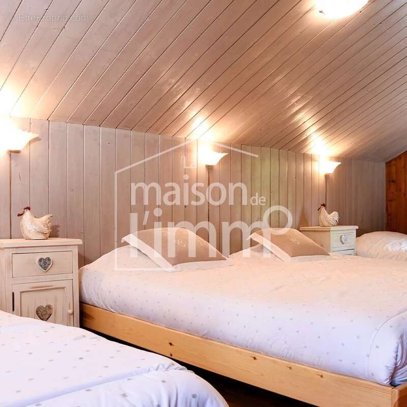 Maison à CHATEL