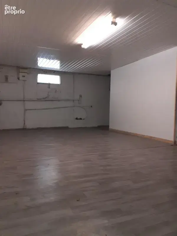  au coeur de gervans, grande maison t7 + garage + extérieur - photo 12