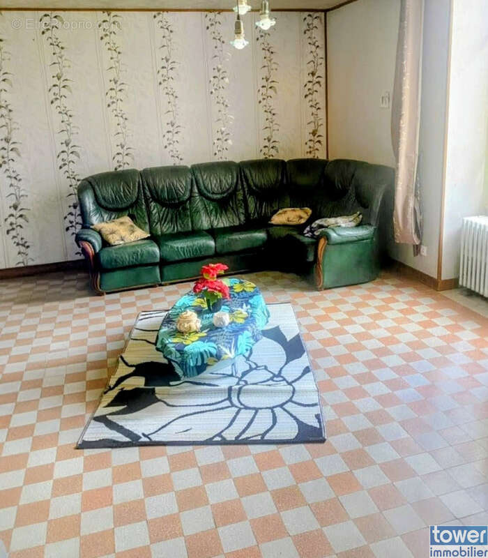 Maison à DYO