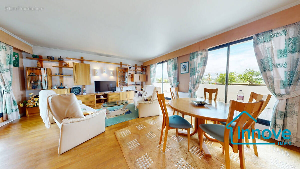 Appartement à ROCQUENCOURT