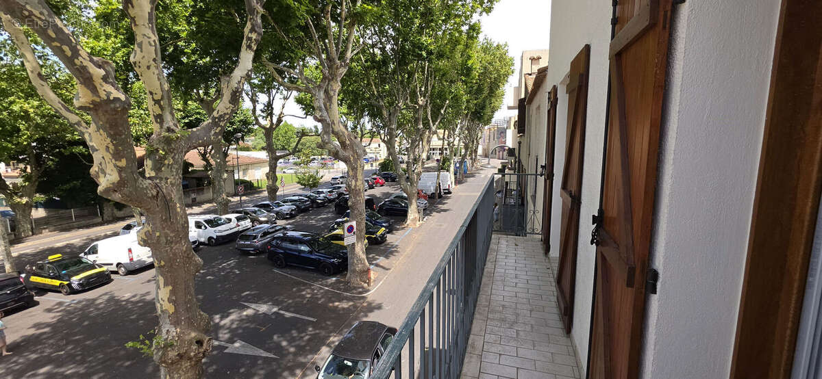 Appartement à MAUGUIO