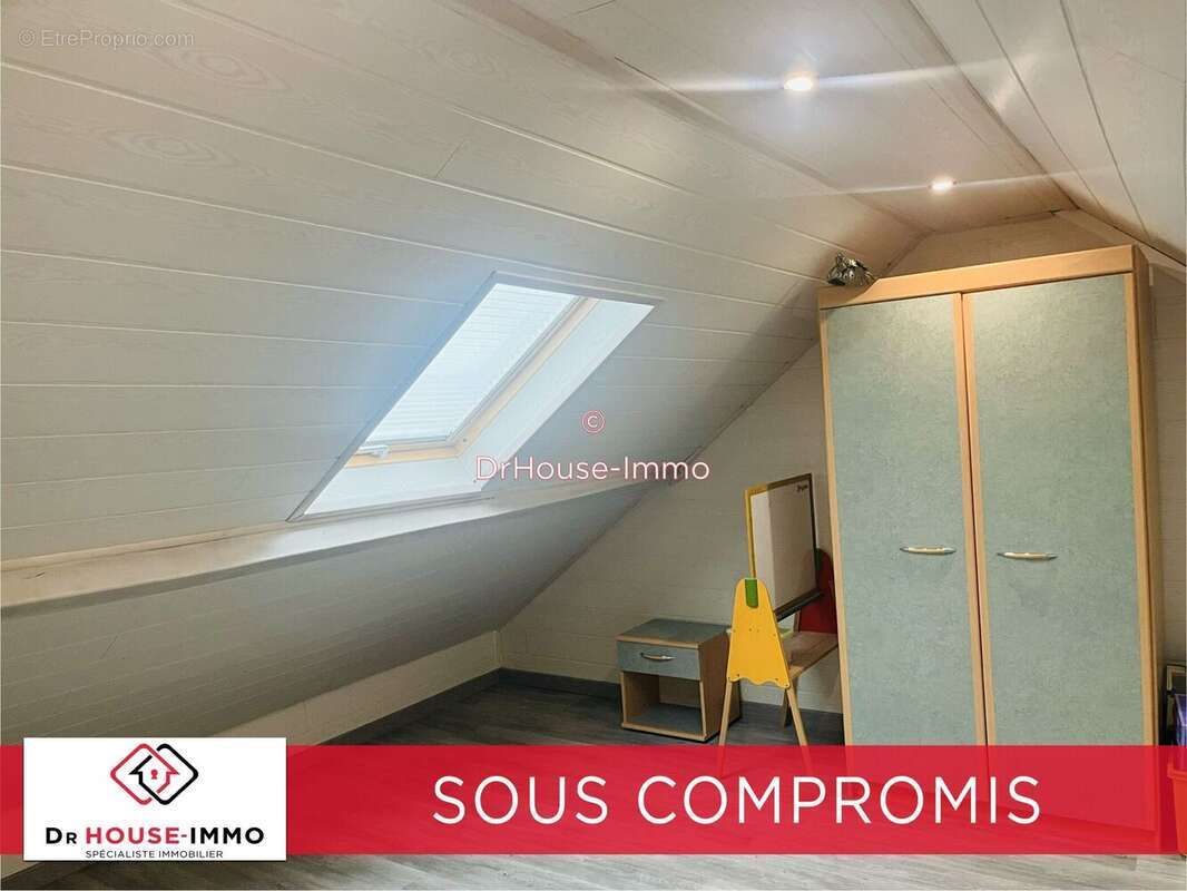 Maison à THENEUILLE