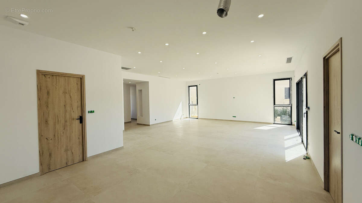 Maison à ARPAILLARGUES-ET-AUREILLAC