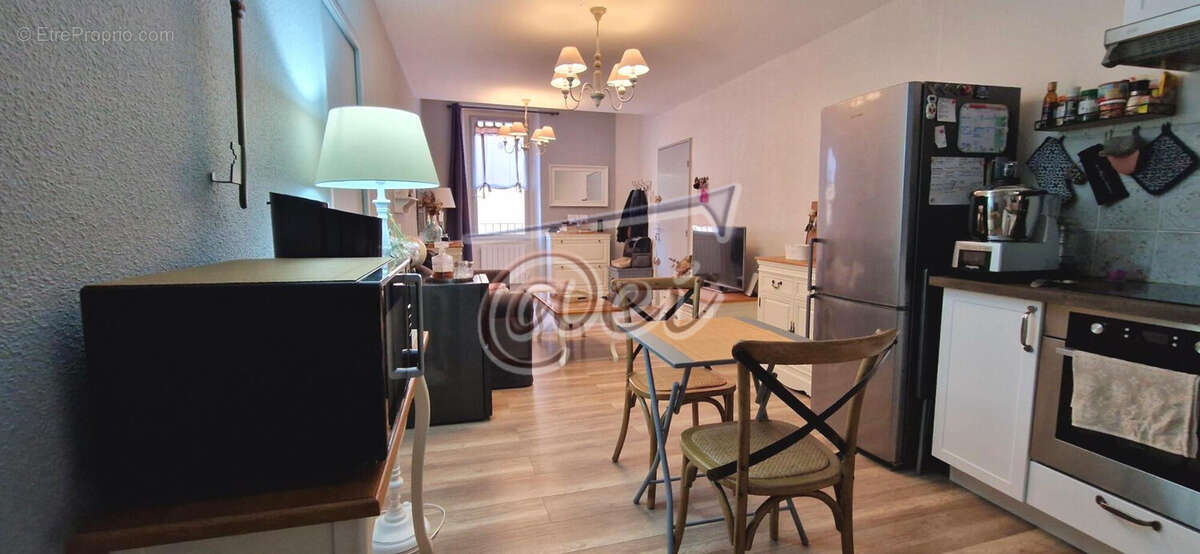 Appartement à ROQUEVAIRE