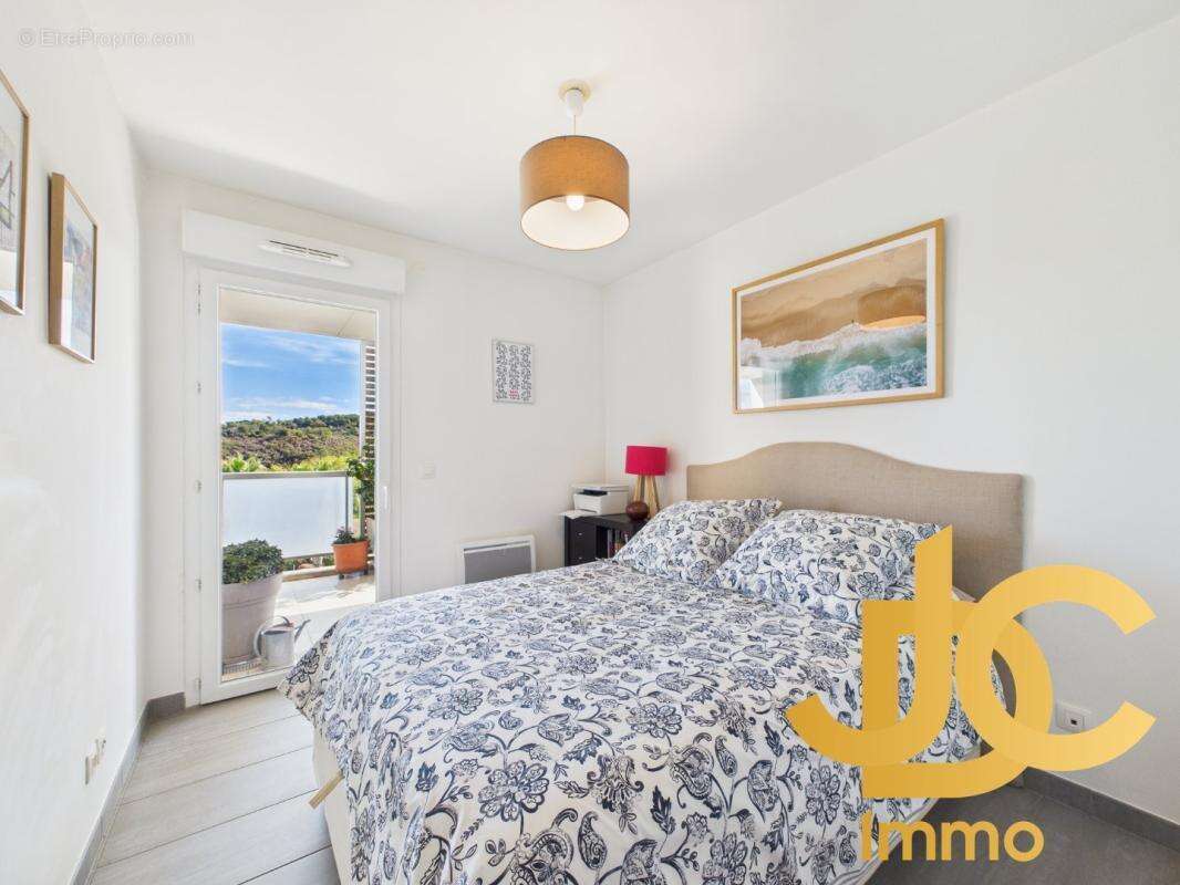 Appartement à LE CANNET