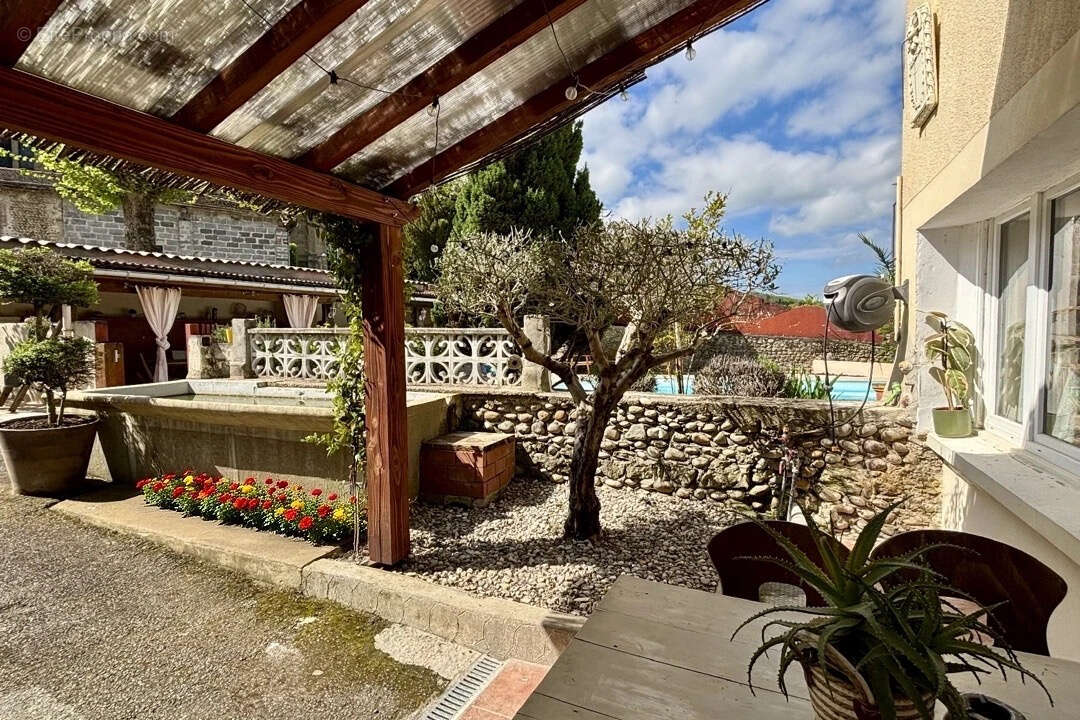 Maison à SAINT-BONNET-DE-VALCLERIEUX