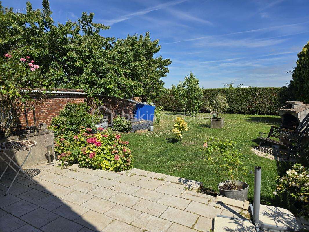 Maison familiale de 138m² - 4 chambres, jardin et garage - Tillé (60000) - photo 19