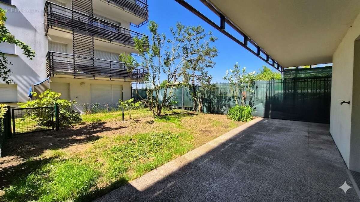 Appartement à ARPAJON