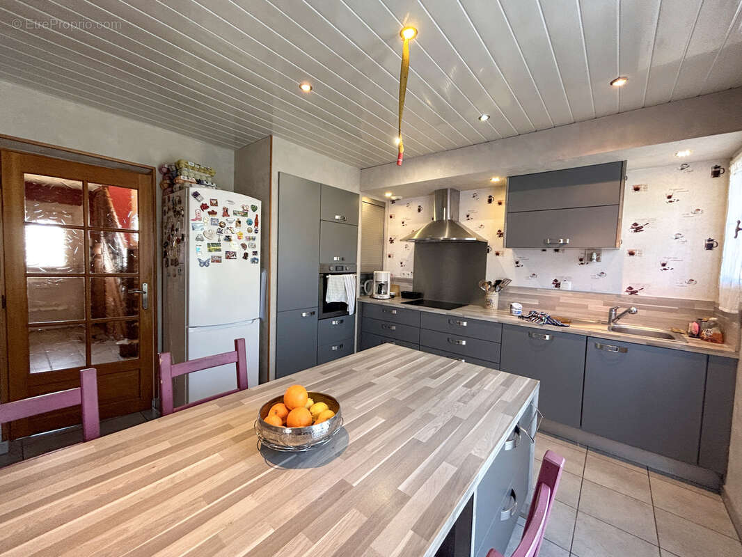 Maison à COMMENTRY