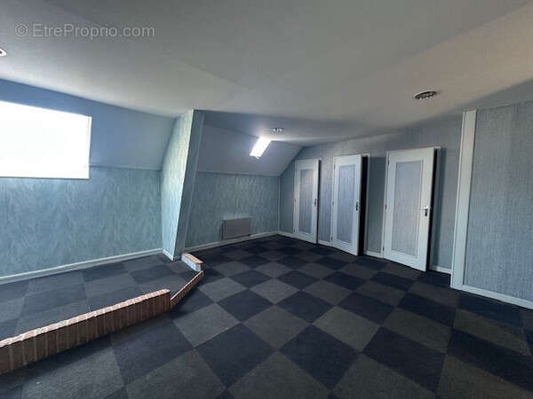 Autre à NEUFCHATEL-EN-BRAY