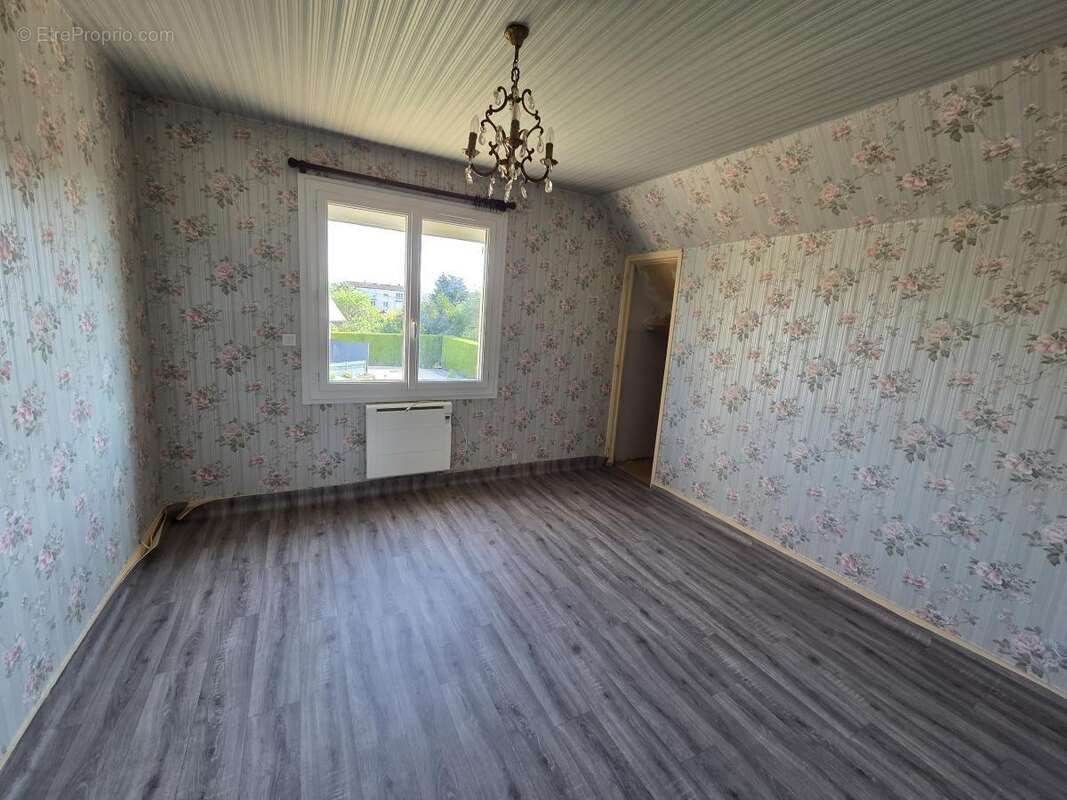 Maison 98 m² à Senonches  - photo 6