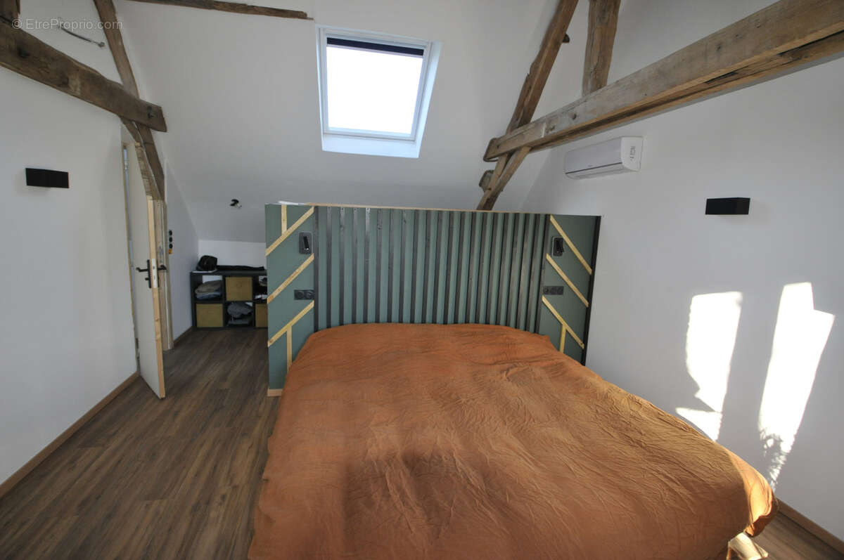 Maison à LA PORCHERIE