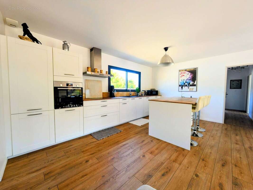 Maison à PLAN-D'AUPS-SAINTE-BAUME