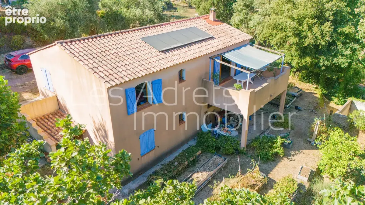 Maison au calme avec 4 chambres, grand terrain et superbe potentiel - photo 20
