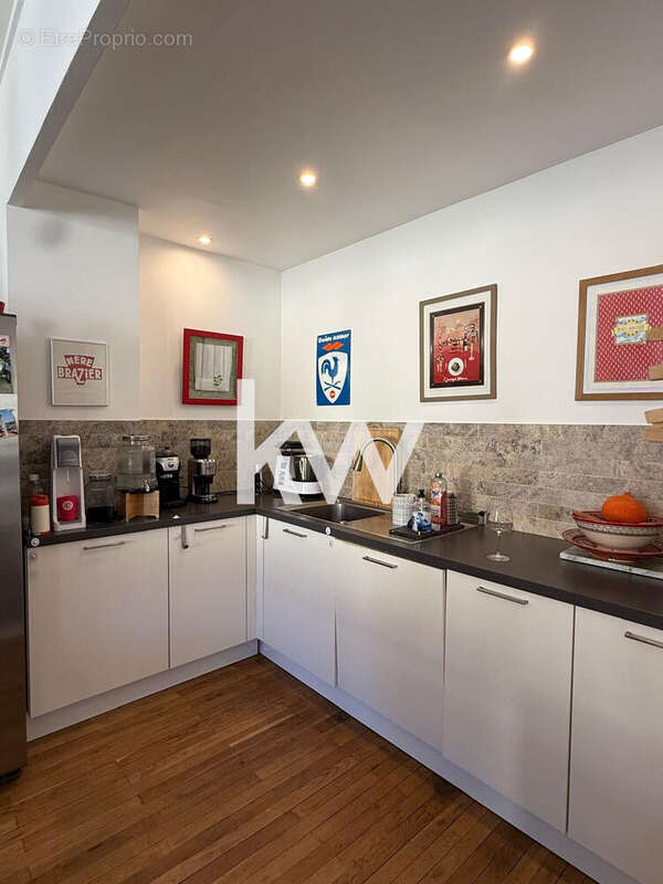 Appartement à SAINT-ETIENNE
