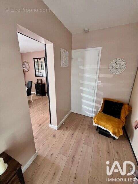 Maison 77 m² à Challans  - photo 2