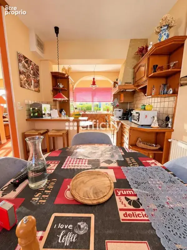 Maison 5 pièces 128 m² à vendre à Saintes (17100) - photo 7