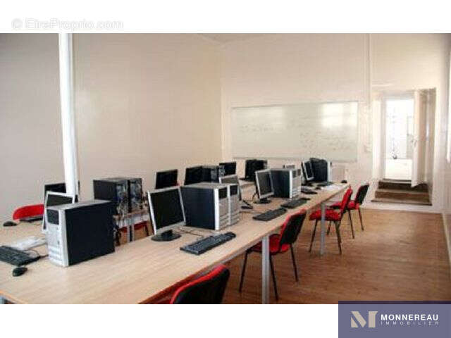 Appartement à BARBEZIEUX-SAINT-HILAIRE