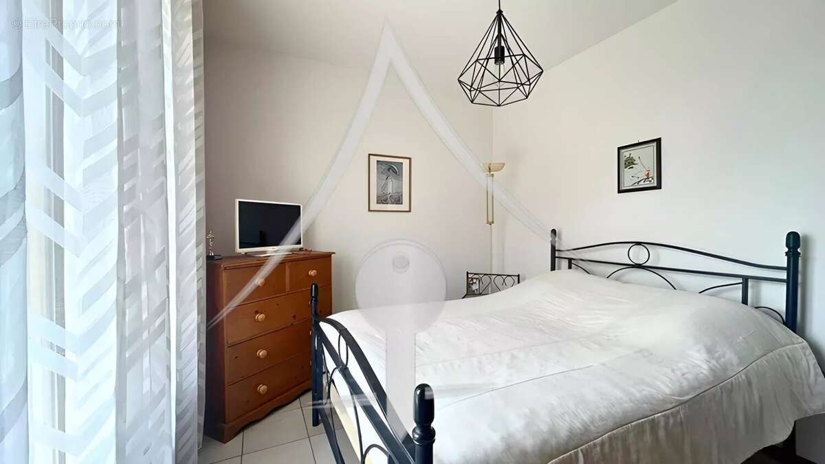 Maison à LAVERNOSE-LACASSE