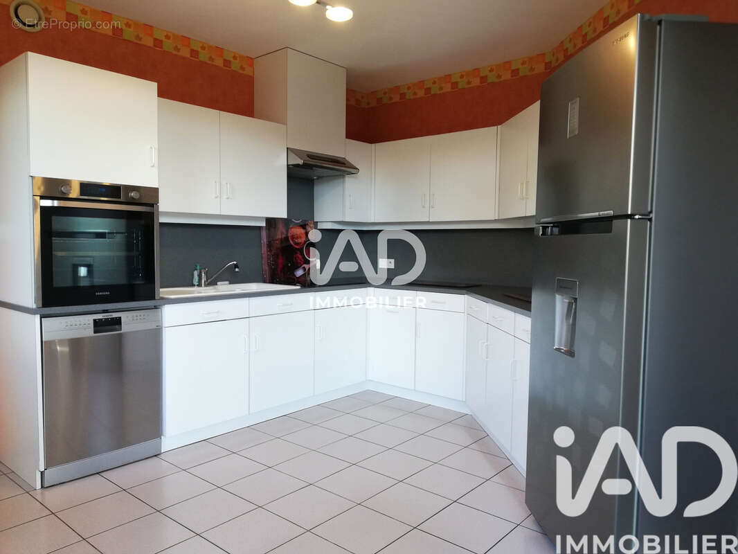 Photo 2 - Maison à L'HUISSERIE
