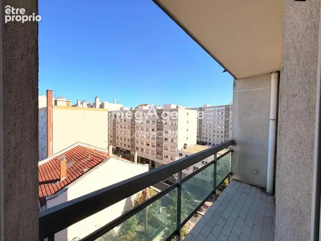 Appartement à VILLEURBANNE