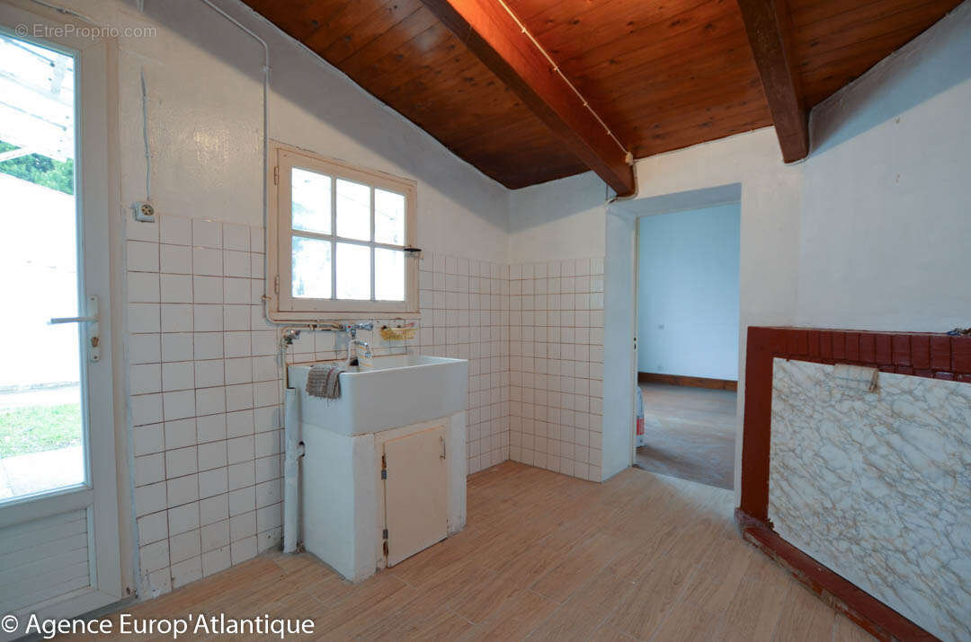 Maison à LES MATHES