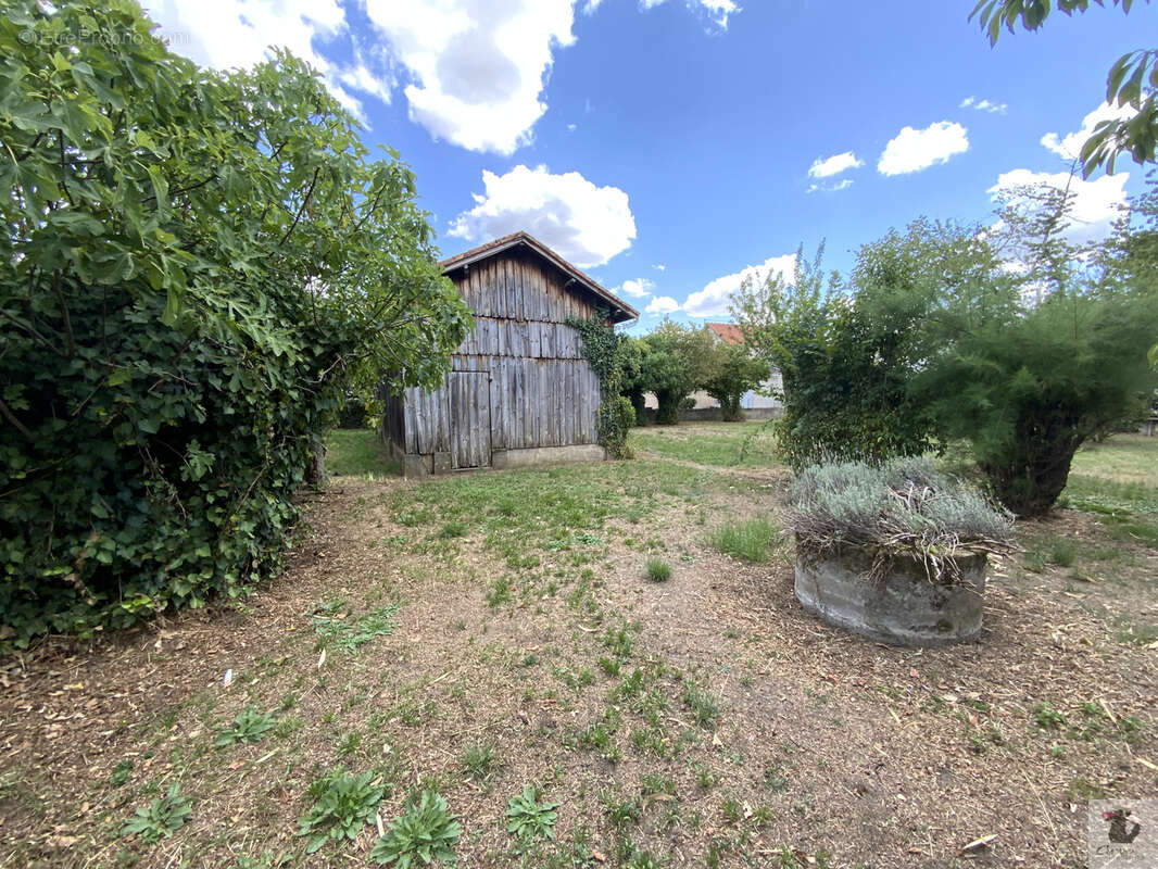 Maison de 110m2 avec terrasse 4 chambres - Séchoir à tabac - BERGERAC CENTRE - photo 8