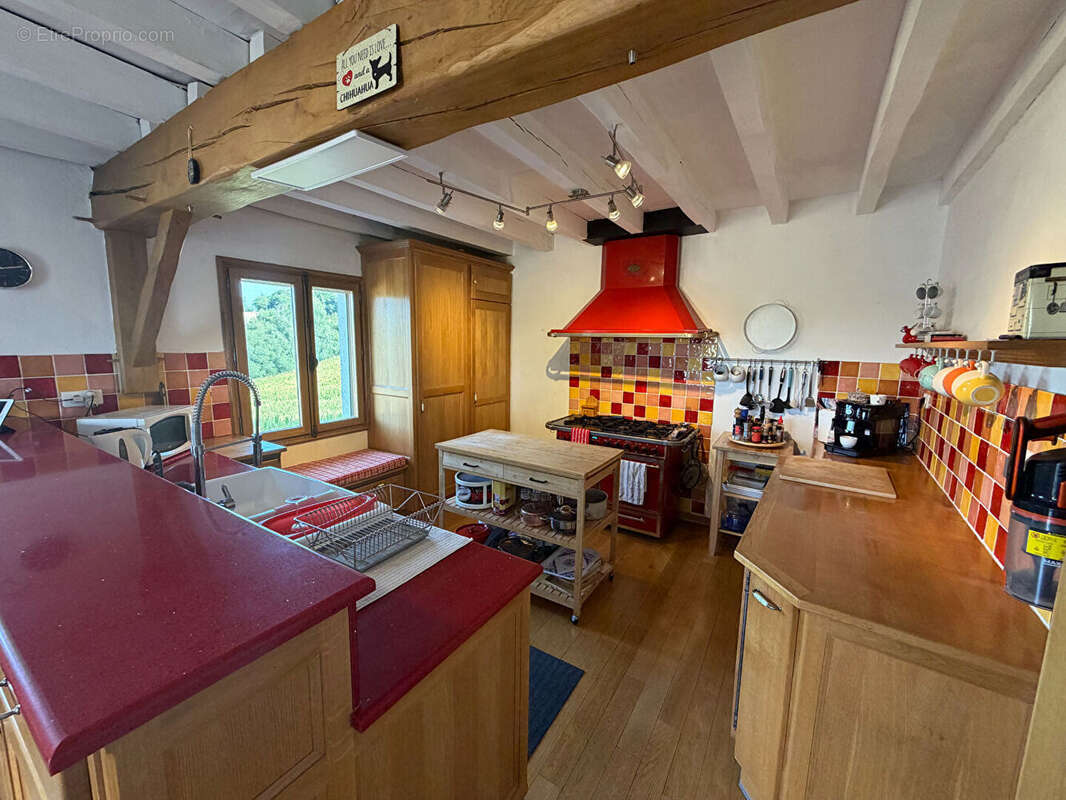 Ensemble immobilier de charme avec vue panoramique sur 2,5 hectares - photo 6