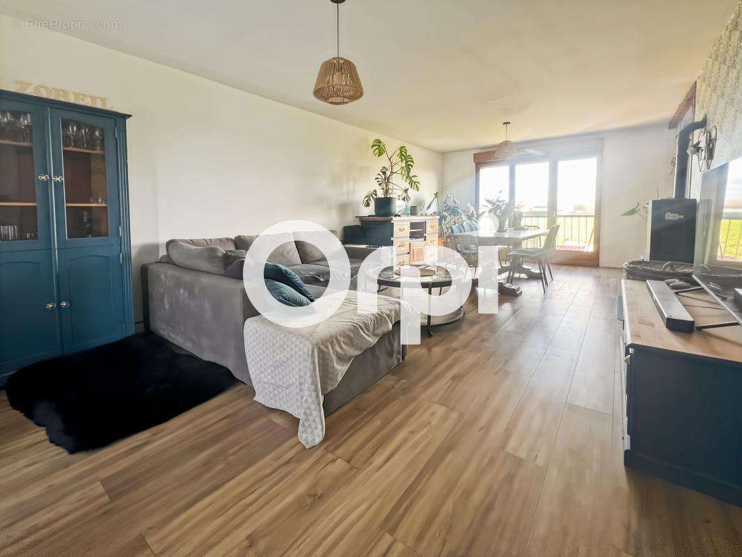 Maison à CAPPELLE-LA-GRANDE