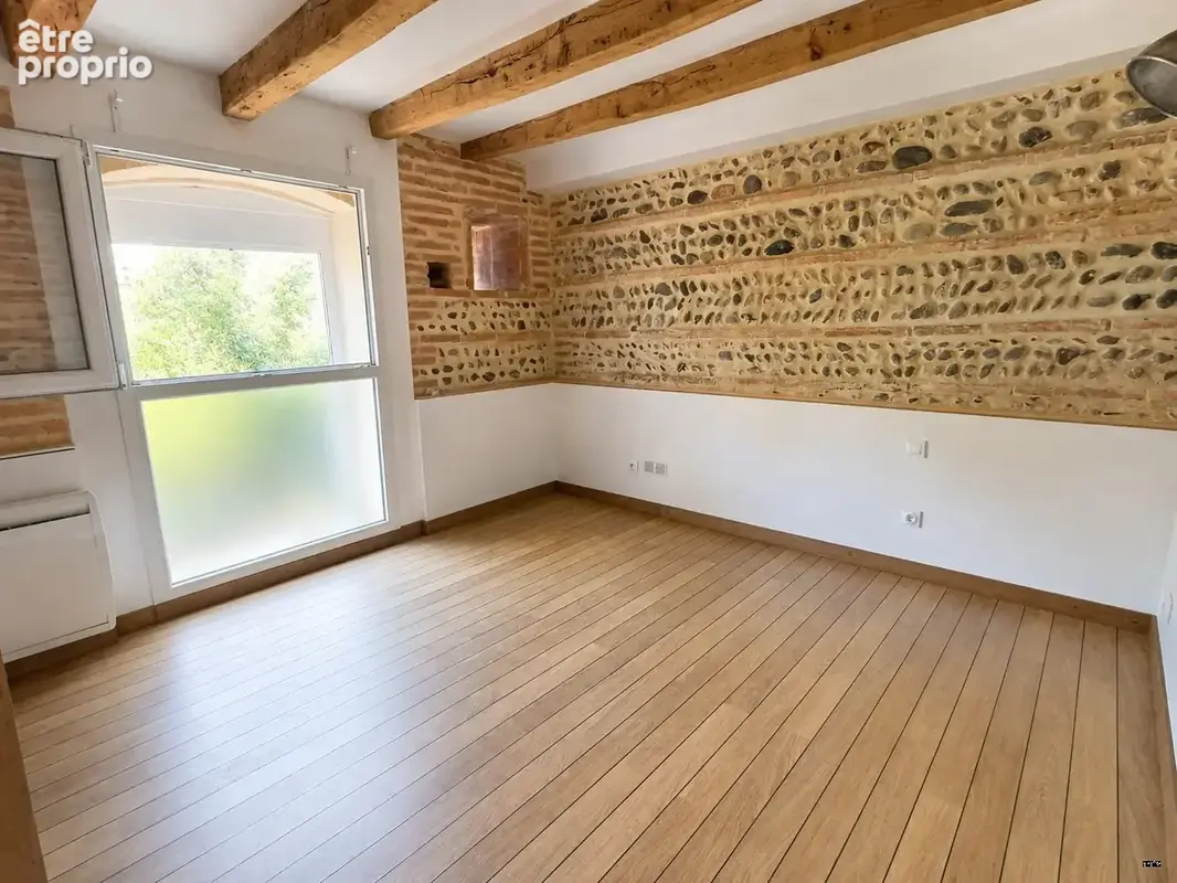 Maison 103 m² à Thil  - photo 4