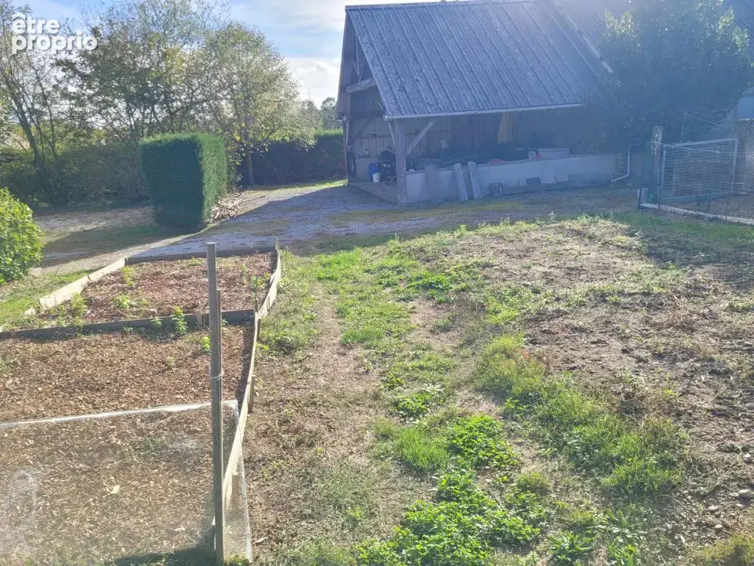Maison 5 Ch, Grand terrain, Division parcellaire avec Bati. + 2 Chs possibles - photo 3