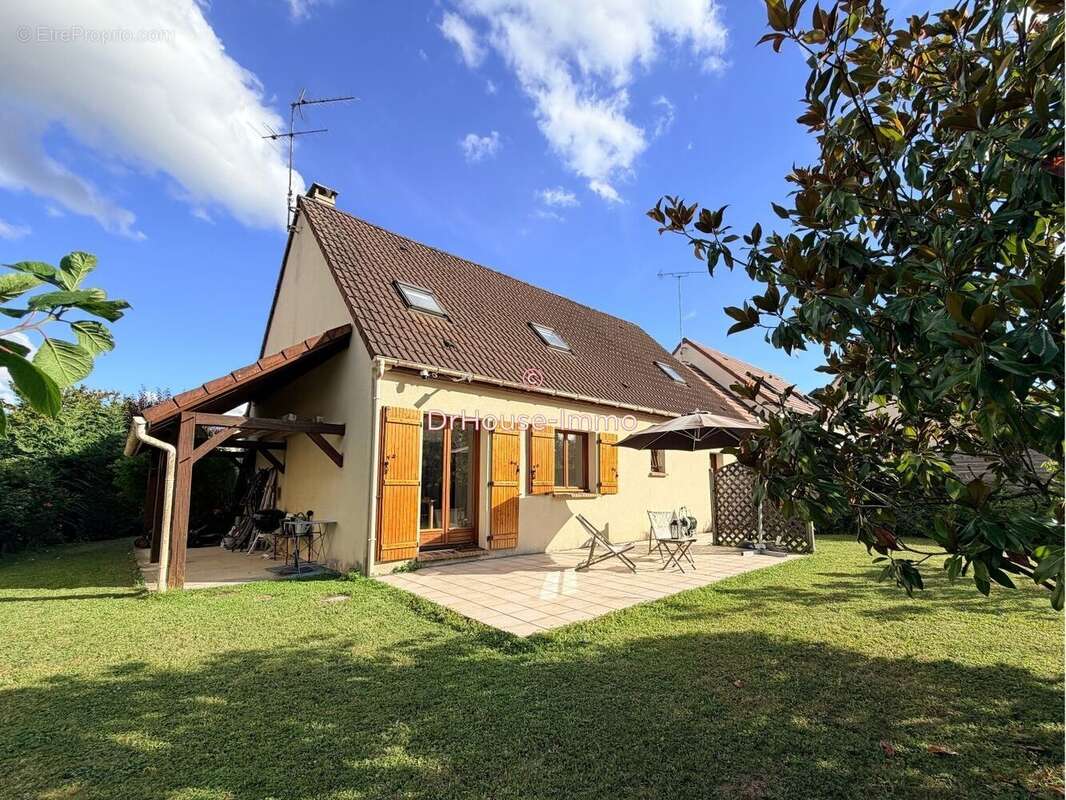 Maison 137 m² à Mortcerf  - photo 4