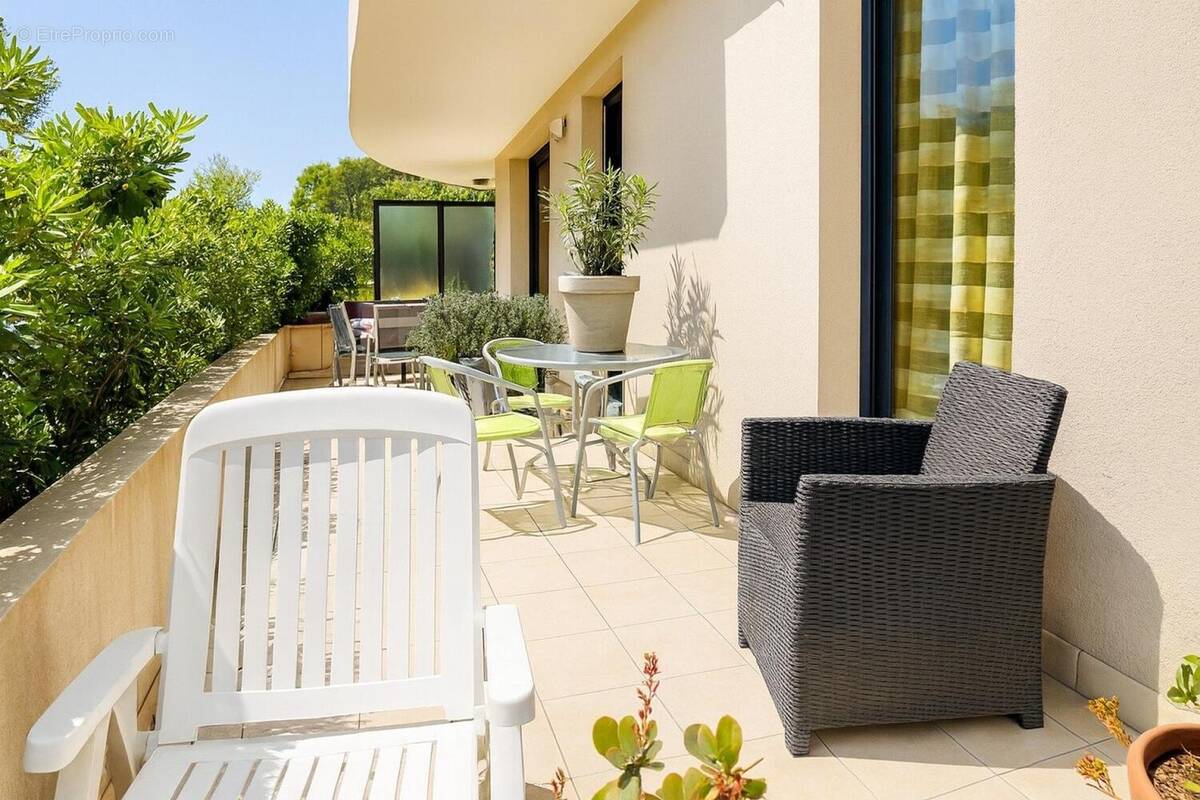 Photo 1 - Appartement à FREJUS