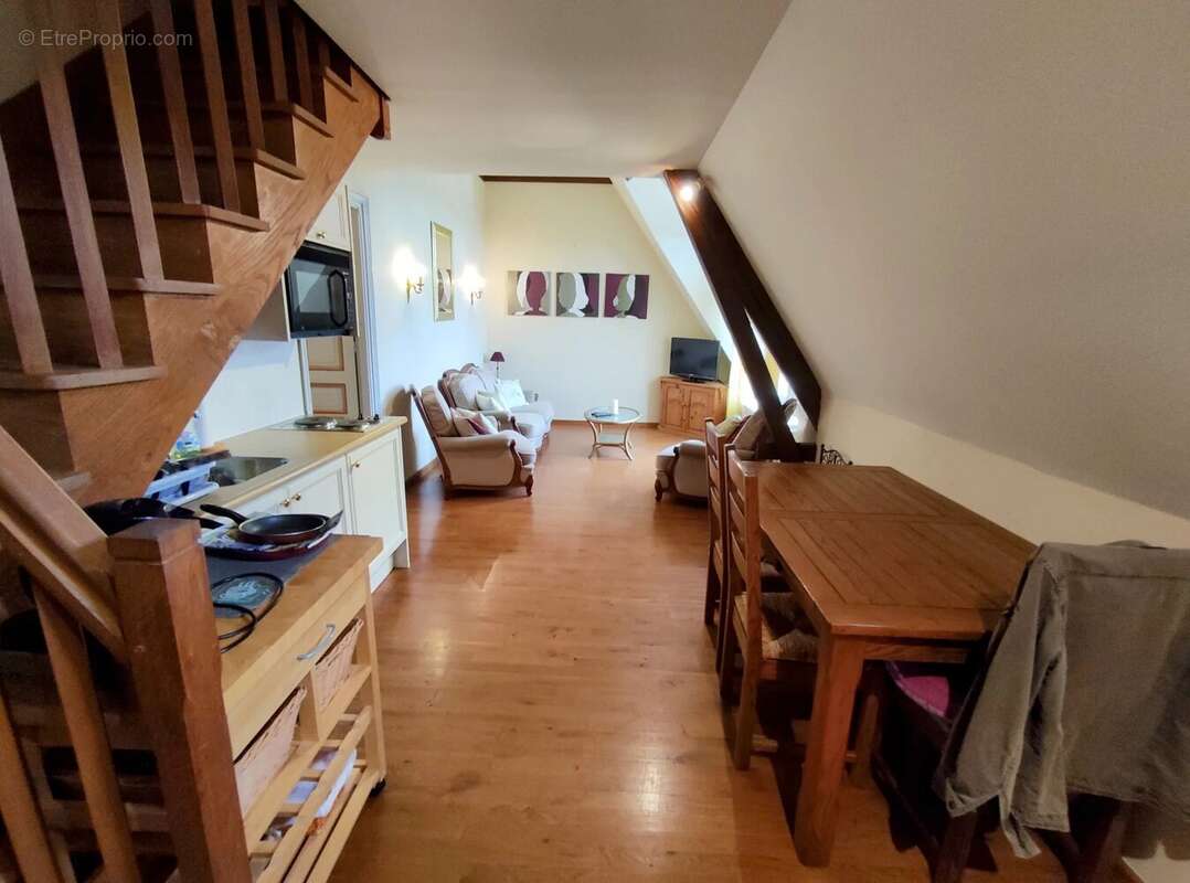Appartement en duplex dans un château historique - photo 5
